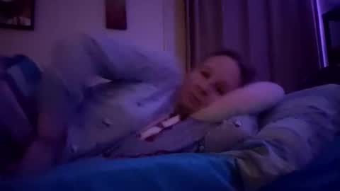 Mila online show from 04-06-26, 05:30