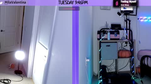 Mila Valentina online show from 01-08-25, 02:46