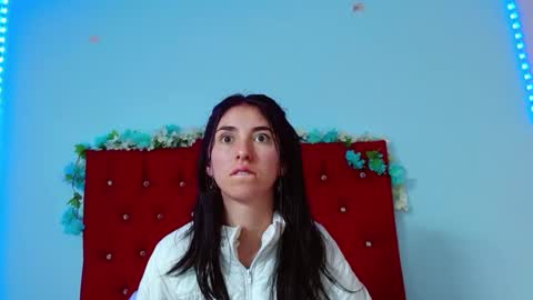 Ana online show from 12-30-24, 08:10