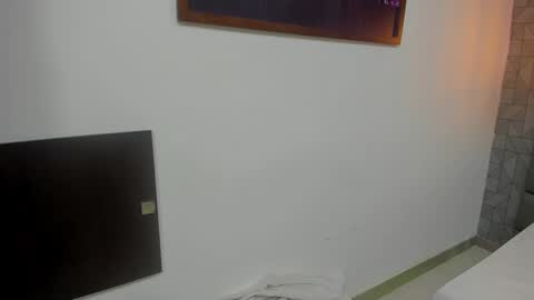 Milena  online show from 02-02-25, 03:32