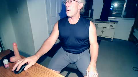 Milehi1958 online show from 10-09-25, 10:35