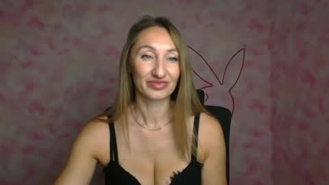 Milena online show from 04-16-26, 05:52