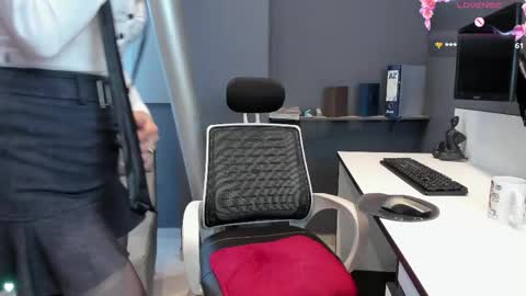 Milena online show from 04-24-26, 11:45