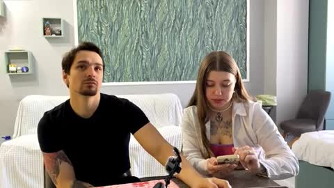 Miley and Michael online show from 03-12-26, 10:54