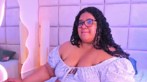 Miley online show from 11-11-25, 09:15