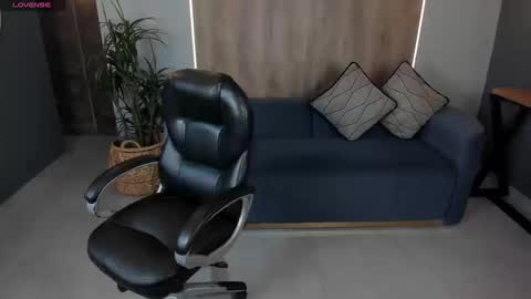 Miley Cruz  IG miley model23 online show from 09-08-25, 08:30