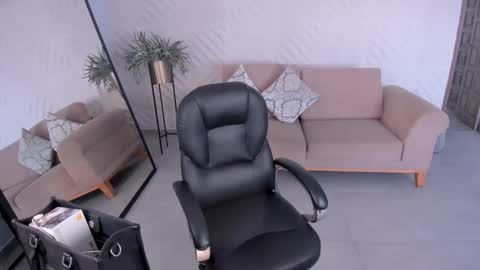 Miley Cruz  IG miley model23 online show from 10-11-25, 07:12