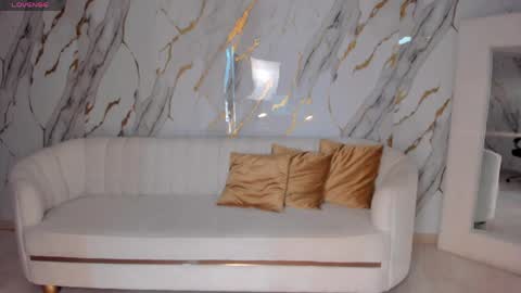 Miley Cruz  IG miley model23 online show from 04-05-26, 05:21