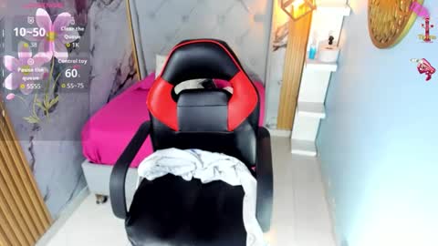 MILEY online show from 11-11-25, 12:27