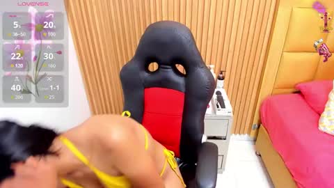 MILEY online show from 11-22-25, 12:26