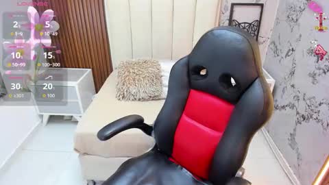 MILEY online show from 01-09-26, 12:19