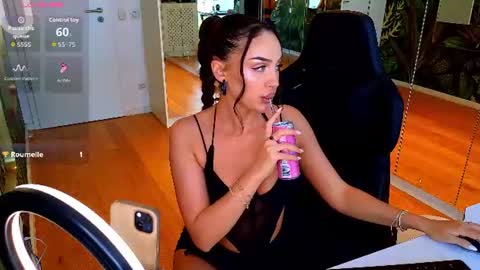Miley Sin online show from 06-17-26, 11:56