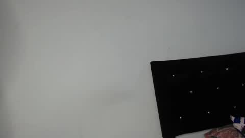 Anay velez online show from 02-13-26, 04:08