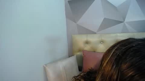 milf_hugeboobs online show from 09-11-25, 11:21