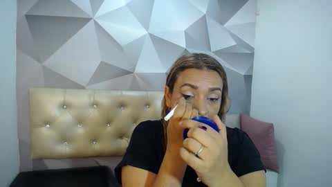 milf_hugeboobs online show from 12-14-25, 10:42