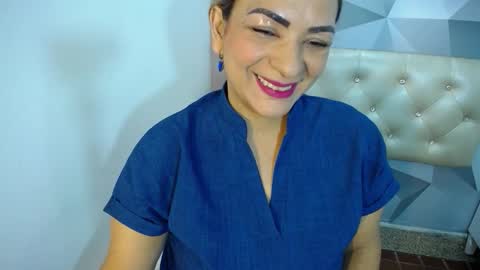 milf_hugeboobs online show from 12-22-25, 10:56