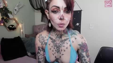 Isabella online show from 01-28-25, 03:57