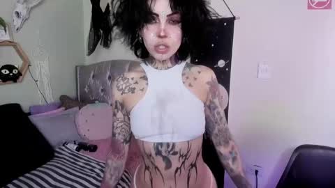 Isabella online show from 03-07-25, 01:40