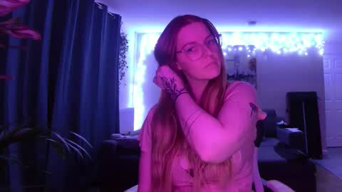 Milf Tara36 online show from 03-12-25, 08:41