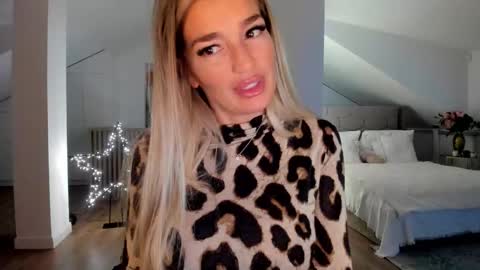 Ingrid online show from 12-19-25, 12:50