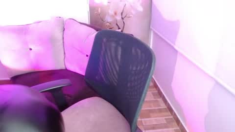 Rosalie  online show from 06-24-26, 10:03