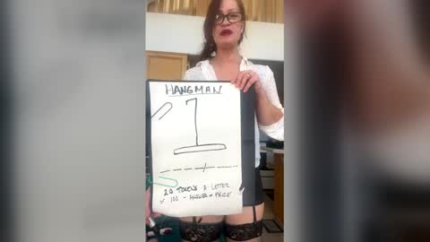 Snapshot of milfymia73 chatting on 01-17-26, 09:29 Mia online show from 01-17-26, 09:29