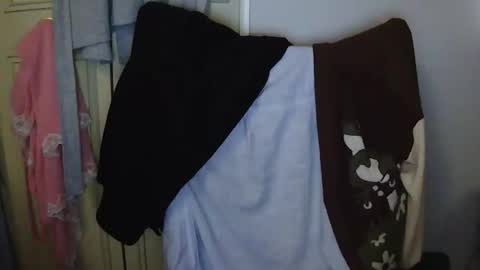 Snapshot of milfytitts chatting on 02-23-26, 07:11 MilfyTitts online show from 02-23-26, 07:11