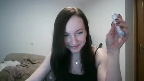 miliah online show from 11-09-25, 07:45