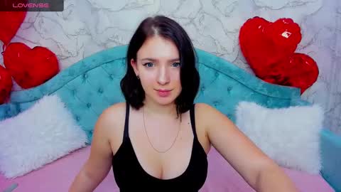 milinafox online show from 03-02-25, 06:37