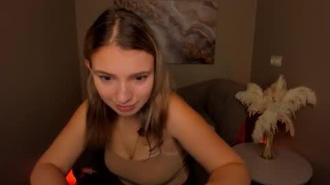 milinafox online show from 09-24-25, 03:43