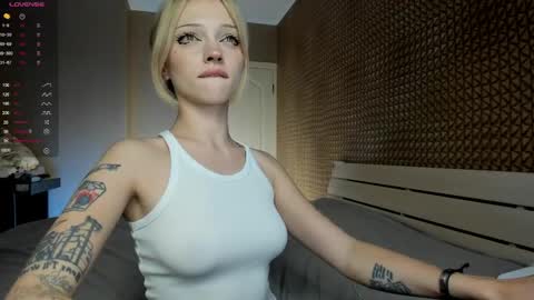Snapshot of milinamarvelous chatting on 05-24-26, 01:32 Mila 3 aka Deepthroat World Champion online show from 05-24-26, 01:32