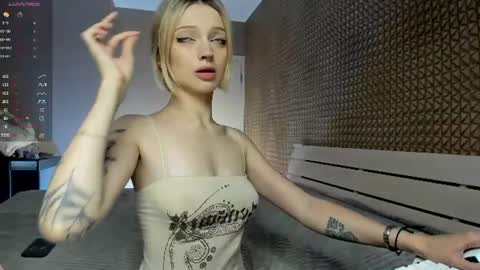 Snapshot of milinamarvelous chatting on 07-08-26, 06:56 Mila 3 aka Deepthroat World Champion online show from 07-08-26, 06:56