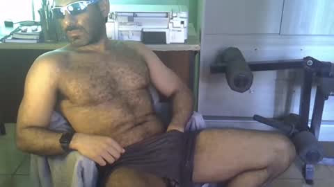 Snapshot of militaryx chatting on 10-10-25, 07:24 militaryx online show from 10-10-25, 07:24
