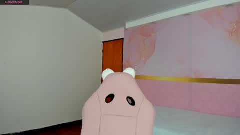 S O F I A online show from 09-30-25, 12:43