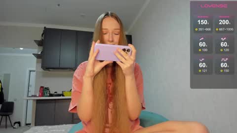 Snapshot of milkaeliza1 chatting on 05-29-26, 08:51 MilkaLiza online show from 05-29-26, 08:51