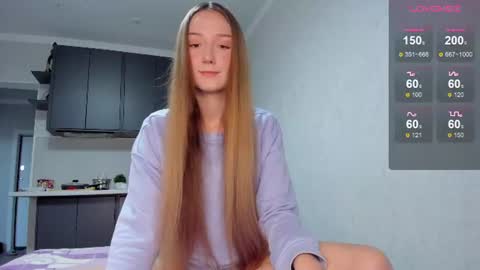 MilkaLiza online show from 06-18-26, 02:21