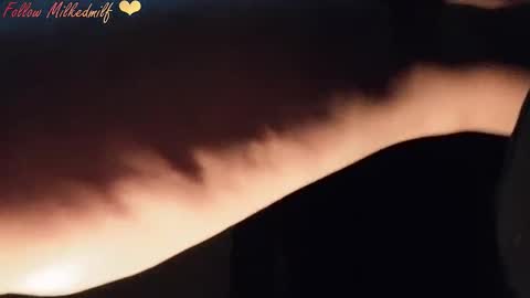 Snapshot of milkedmilf chatting on 02-03-26, 06:40 milkedmilf online show from 02-03-26, 06:40