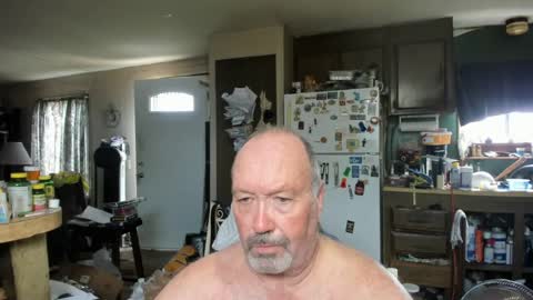 Snapshot of milkman2484 chatting on 07-02-26, 07:20 MilkMan2484 online show from 07-02-26, 07:20