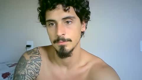 milkoffee online show from 01-08-25, 04:22