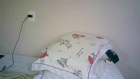 milkoffee online show from 01-11-25, 06:33