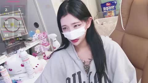 milksola online show from 06-01-26, 03:14