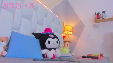 Snapshot of milkwhore1 chatting on 09-20-25, 12:17 Michelle online show from 09-20-25, 12:17