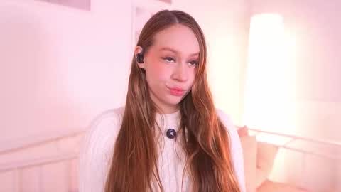 Snapshot of milky_0 chatting on 10-19-25, 11:05 milky_0 online show from 10-19-25, 11:05