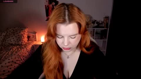 Lisa online show from 11-11-25, 06:02