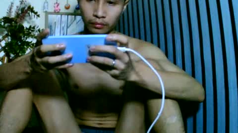Snapshot of milkyboy26 chatting on 07-21-26, 06:21 milkyboy26 online show from 07-21-26, 06:21