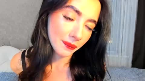 milla moore online show from 10-18-25, 05:46