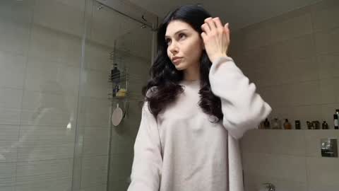 milla bella online show from 01-08-26, 08:55