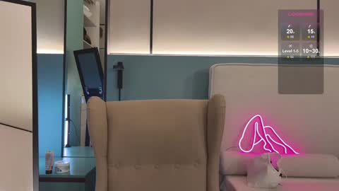 Snapshot of milla_kuni chatting on 01-21-25, 09:46 Mila online show from 01-21-25, 09:46