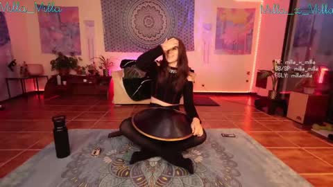 milla_milla online show from 02-15-25, 06:33