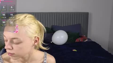 Snapshot of millaholt chatting on 10-10-25, 02:16 Hello Im Mila online show from 10-10-25, 02:16